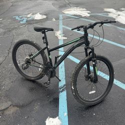 Free Broken Bike (AS IS) 