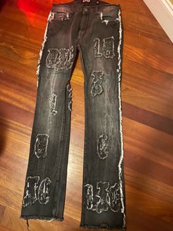 AHS Distressed Graphic Jeans Size 32