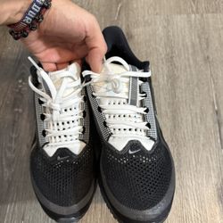 Nike Pegasus Running Shoes 