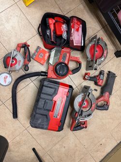 Milwaukee Makita tools saws vacuums