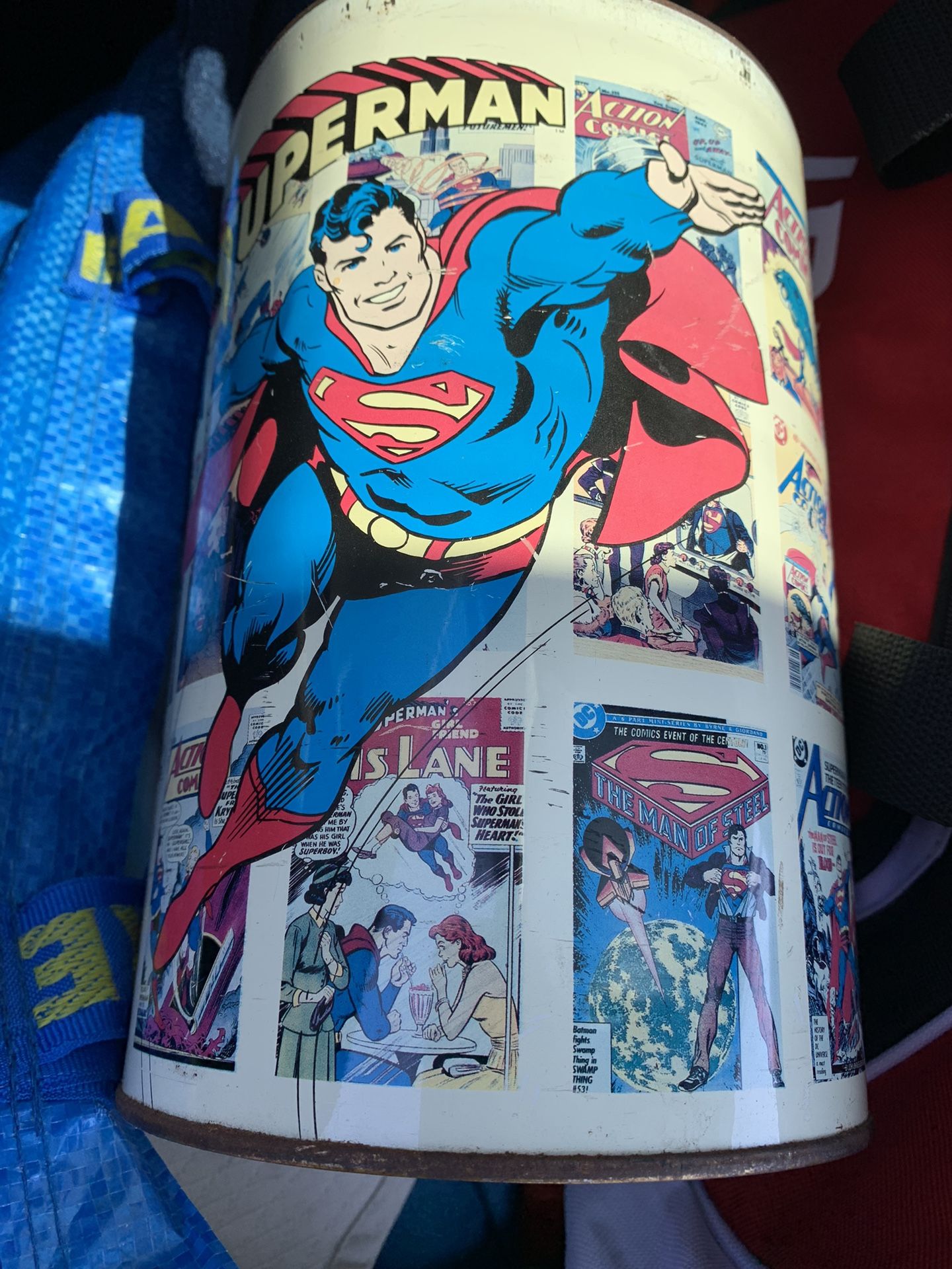 Superman Pretzel Tin 1987 Rare 