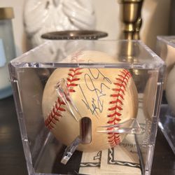 Ken Griffey Jr Autograph Baseball With Coa