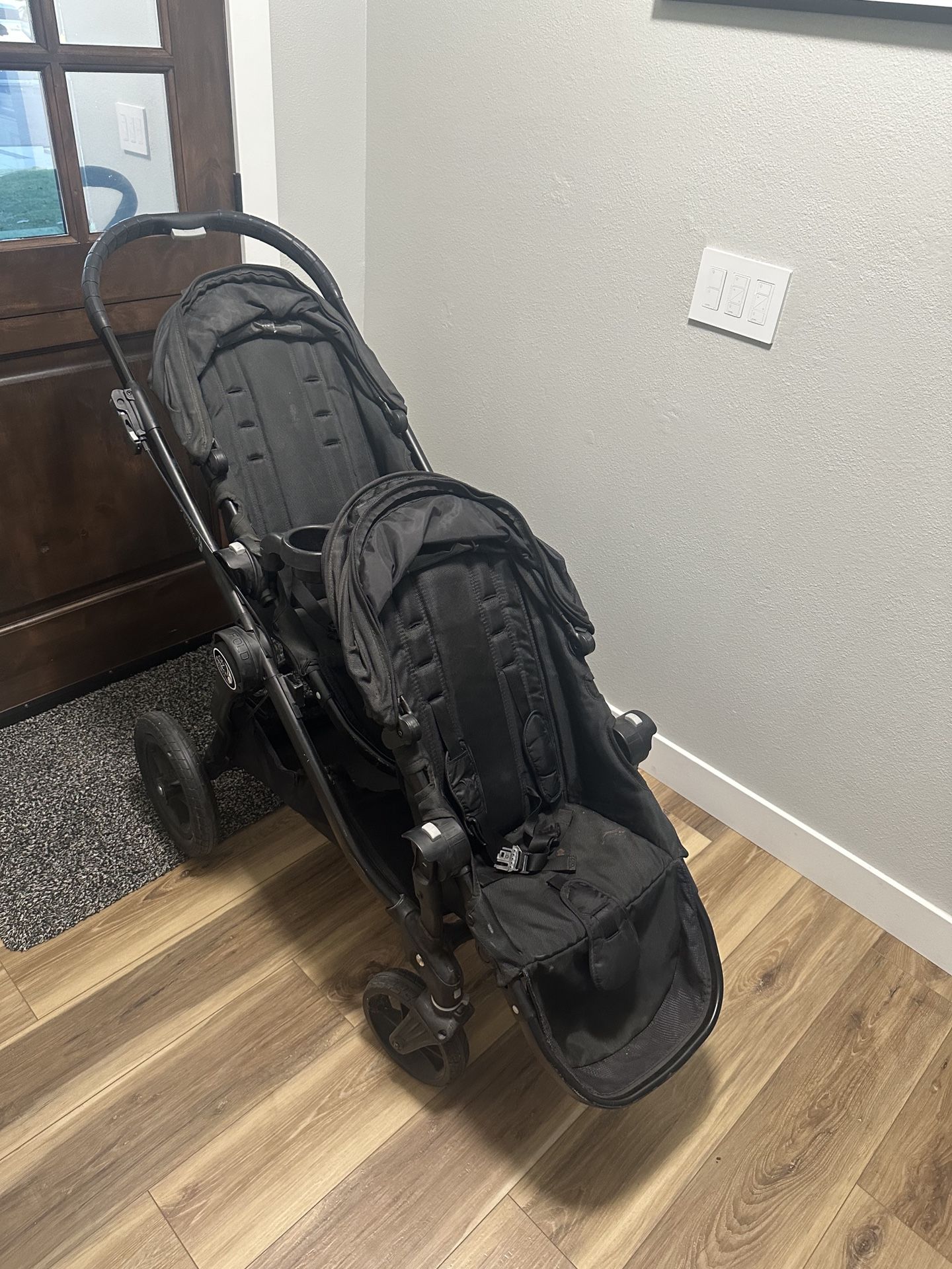 Baby jogger city select stroller