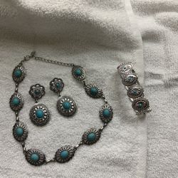 Silver Set Necklace,Earrings and Bracelet 