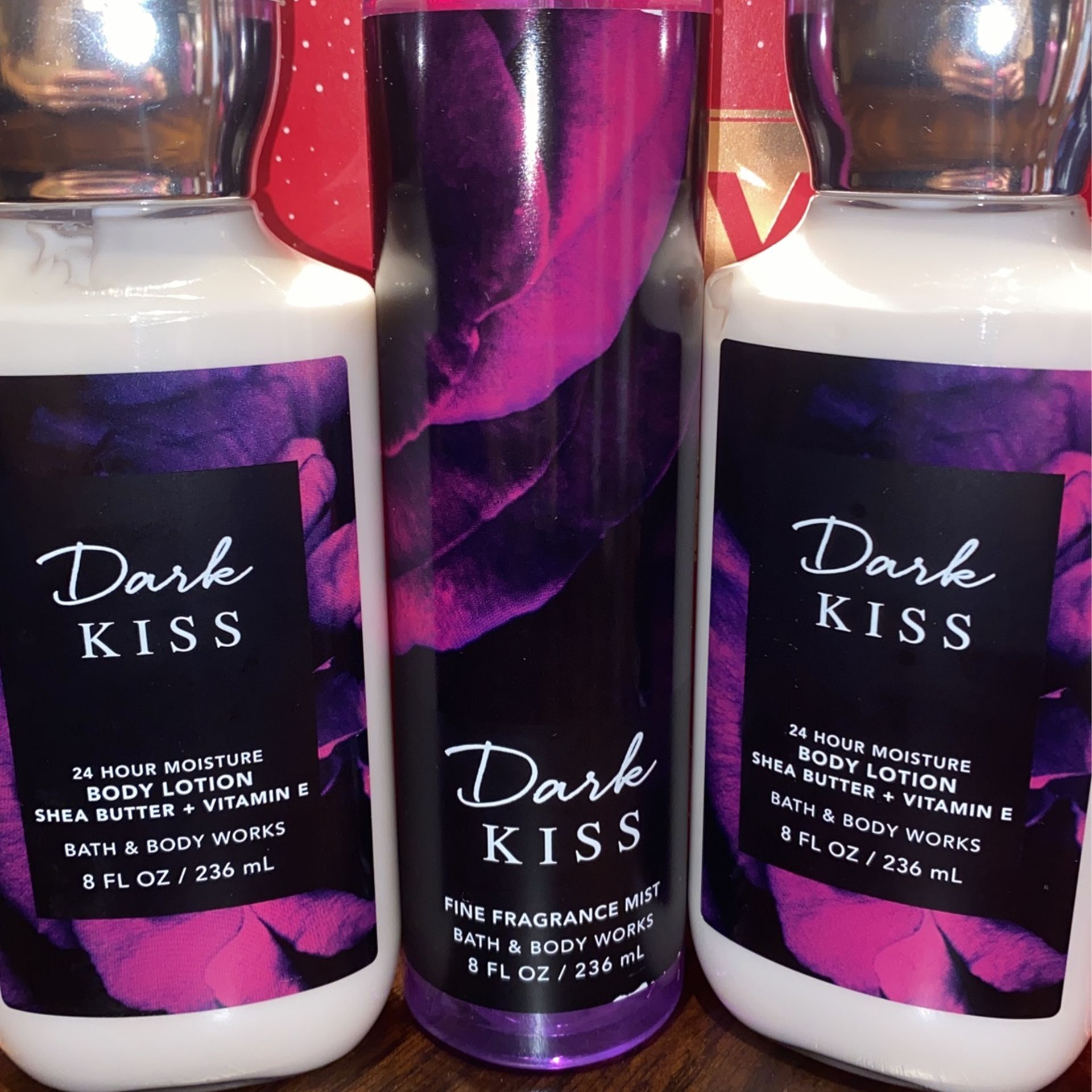 Bath And Body Works Dark Kiss