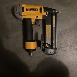 Dewalt Nail gun 