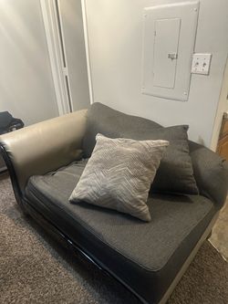 End-of-the bed bench