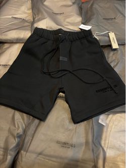 ESS SHORTS