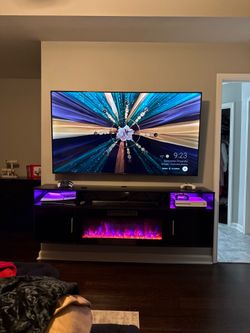 TV MOUNT