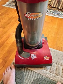 Used working great Dirt Devil upright vacuum cleaner