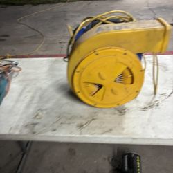 Blower For Moonwalk 125$