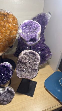 Double amethyst on stand