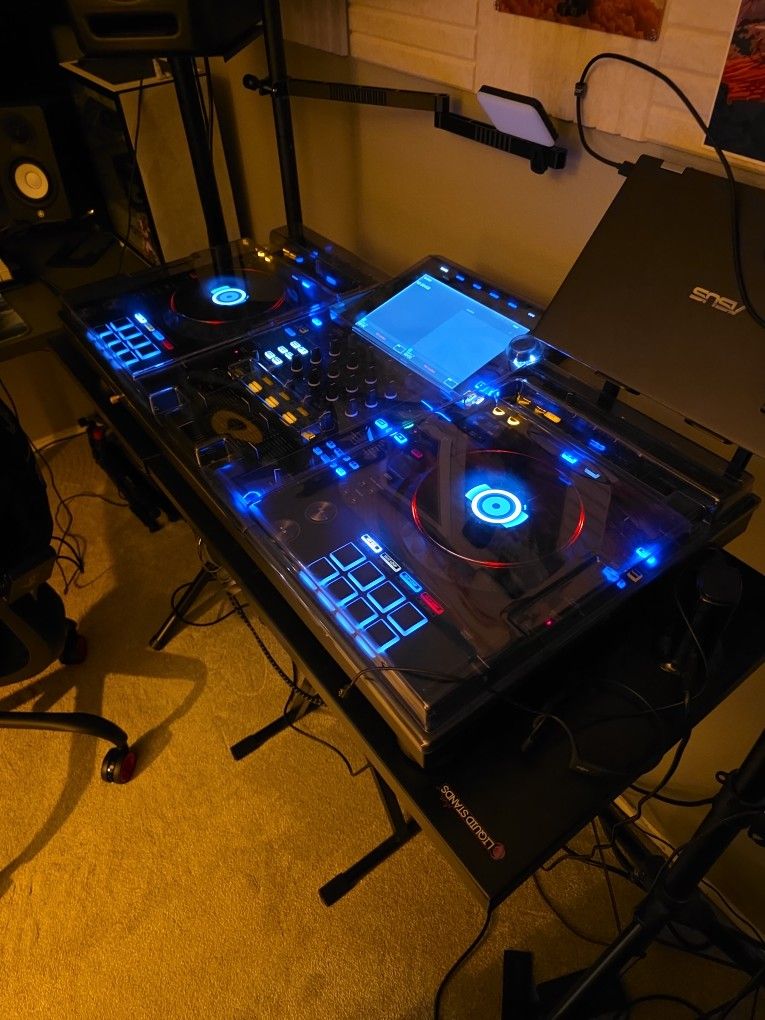 Alpha Theta DDJ-AZ Dj Controller