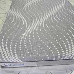 Queen Size Mattress Set 