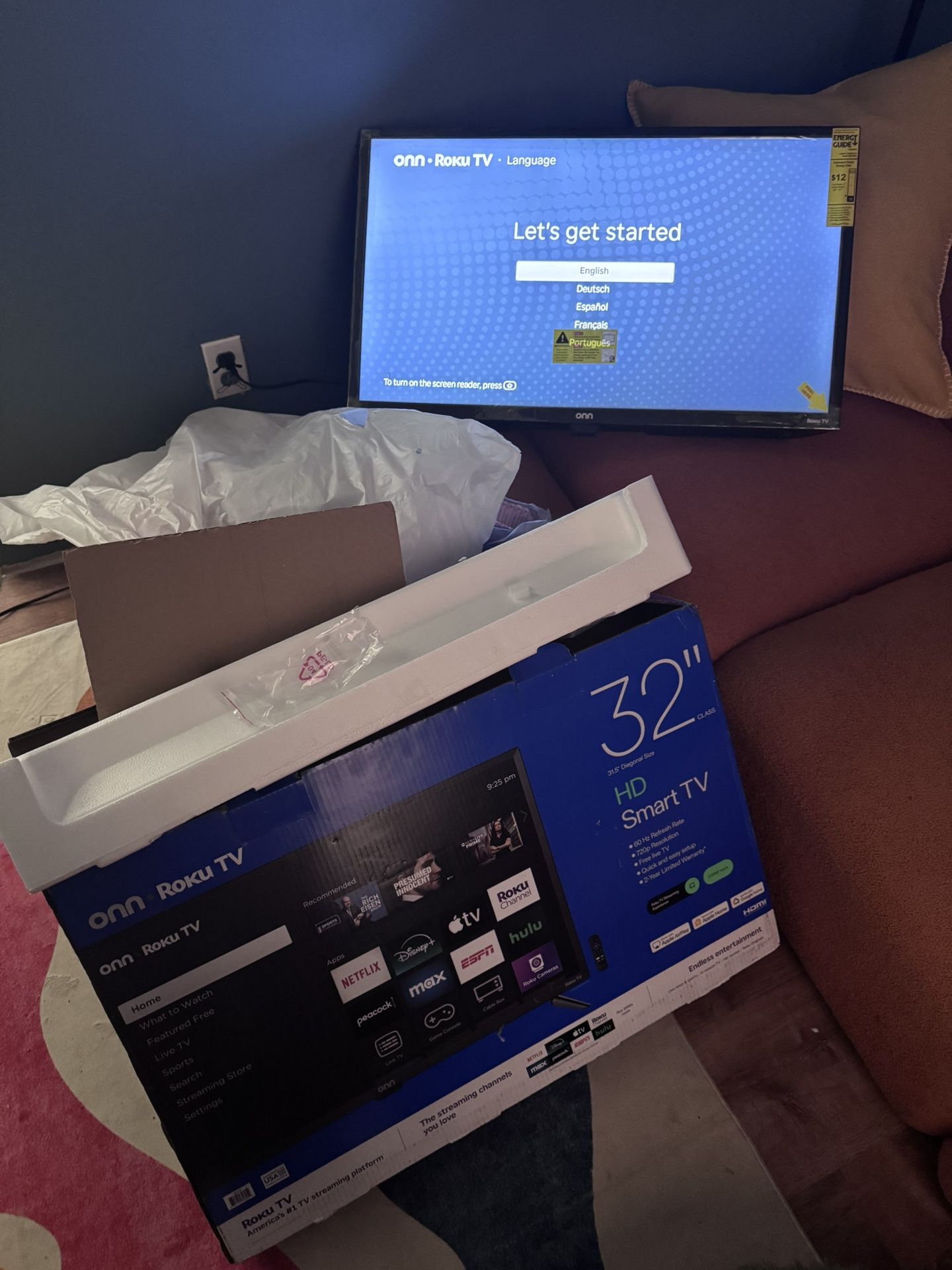 32’ Brand New Roku TV