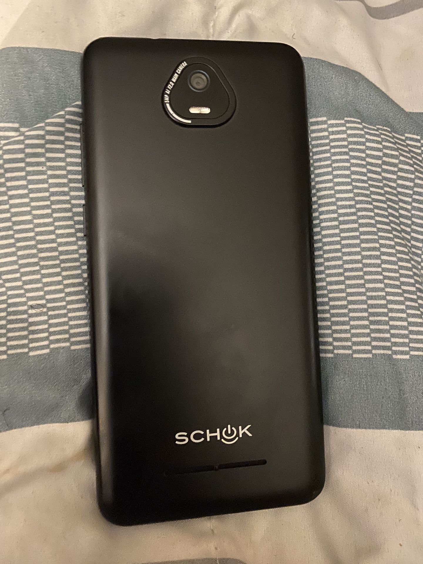 LG ANDRIOD PHONE