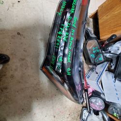 2022 Acura RDX Left Headlight 