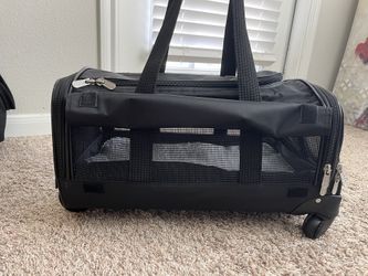 Dog Carrier (Rolling Ability)