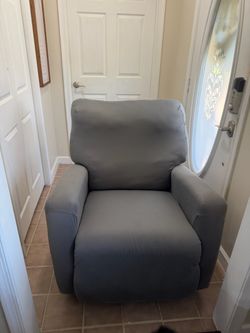 Free recliner used