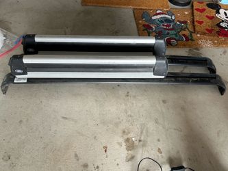 LAND ROVER SKI / SNOWBOARD RACKS