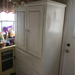 Cabinet & Dresser