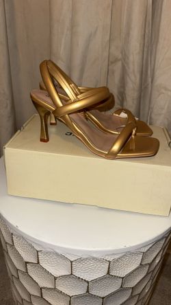 J. Adams Naiomi, Gold heel 7.5