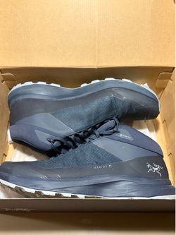 Arcteryx Aerios hiking boots size 9