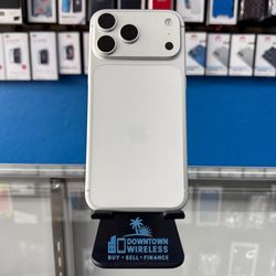 iPhone 17 Pro Max 256GB Silver - Cricket - Great Condition