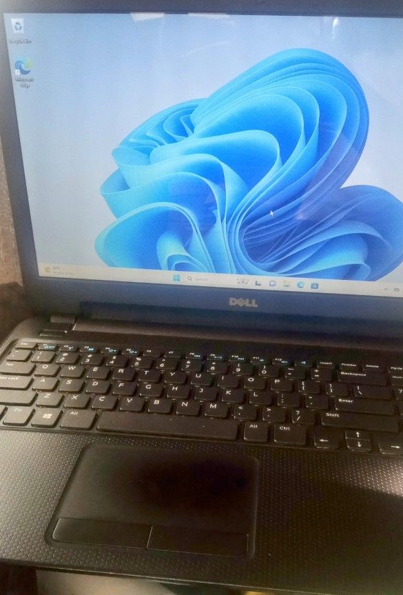 DELL INSPIRON 3531 15.6" ICORE N2850 2.16GHz 320GB HDD 4GB RAM WIN 11 PRO