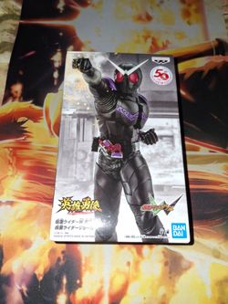 BANPRESTO / BANDAI KAMEN RIDER JOKER 50TH ANNIVERSARY  VINYL FIGURE  TOY...NEW...ADULT OWNED AND KEPT IN A SMOKE FREE HOME...$35 OBO...