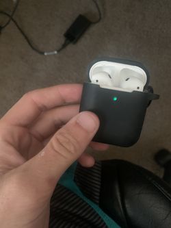 AirPods