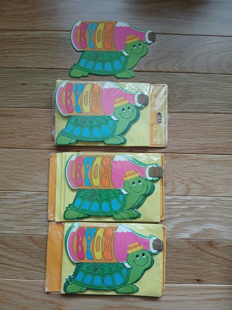 25 Vintage BYOB Party Invitations