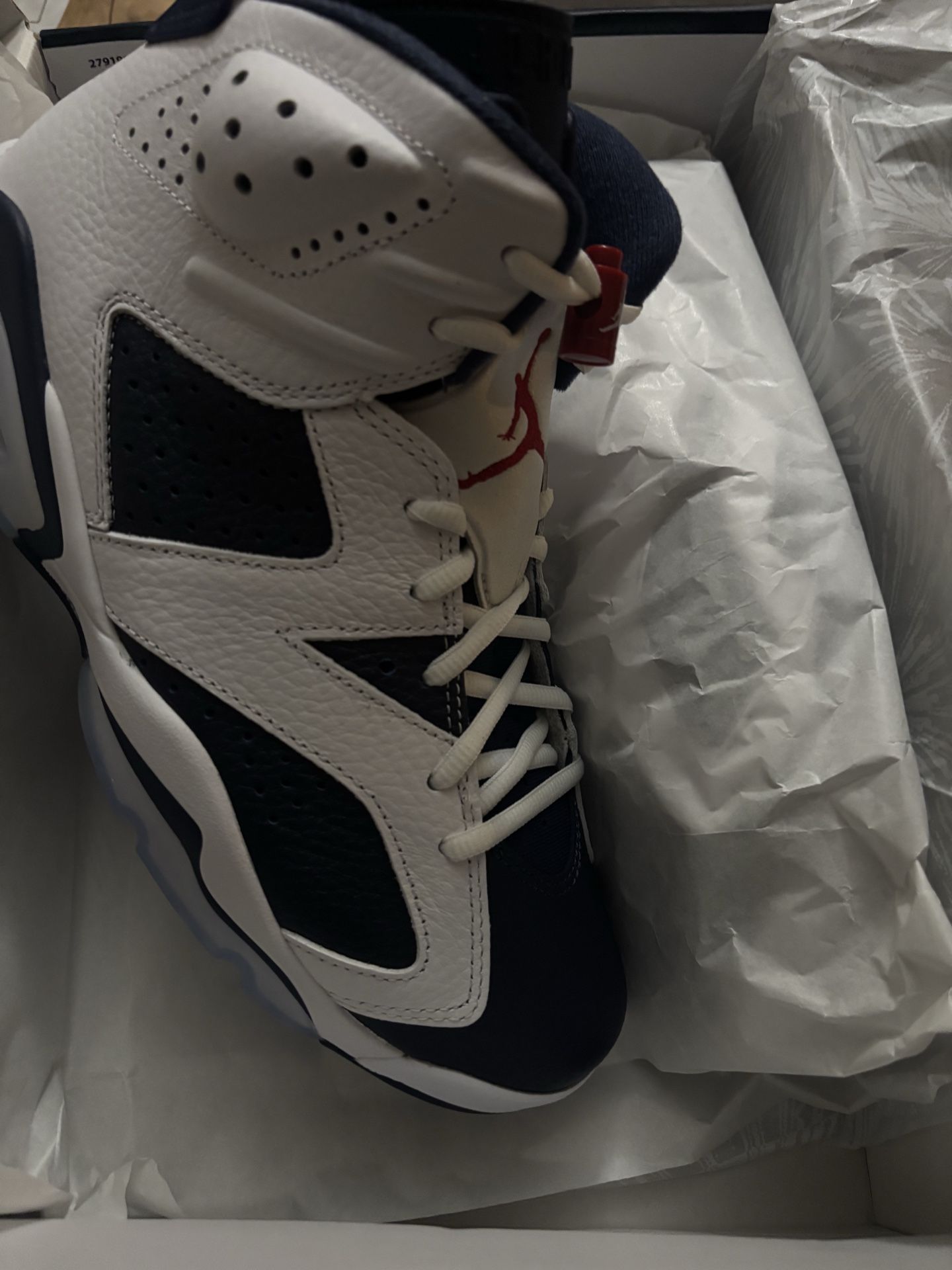 Jordan 6 Olympic retros brand new worn a couple time but very good condition