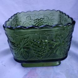 VINTAGE - Green INDIANA Glass Candy Dish Bowl Planter with Raised Grapes & Leaf