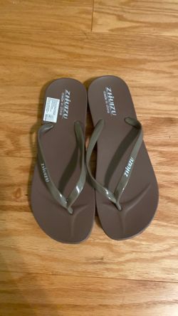 Women flip flops
