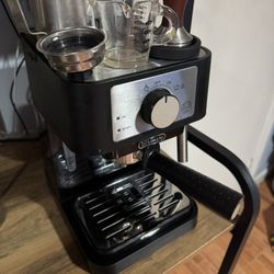 DeLonghi stilosa Espresso machine