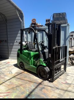 Forklift