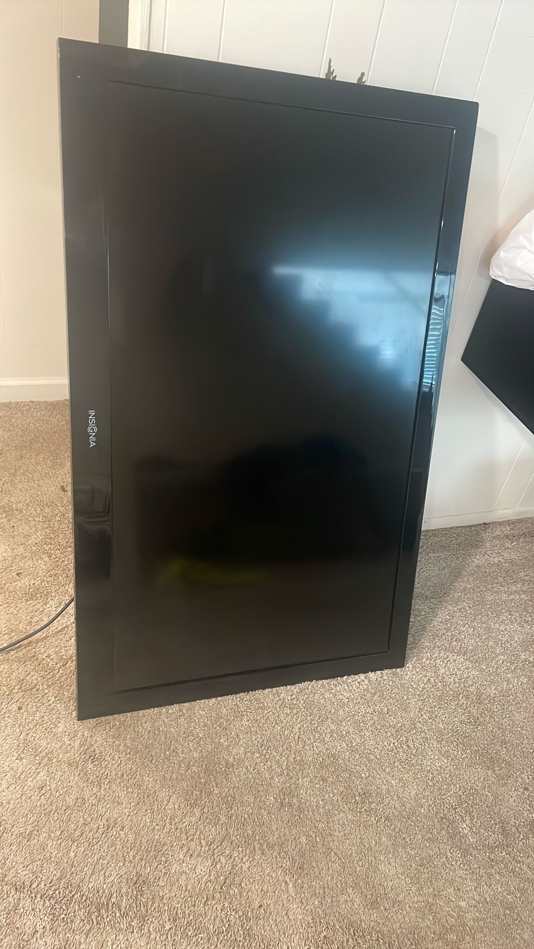 55 Inch Insignia Flatscreen Tv