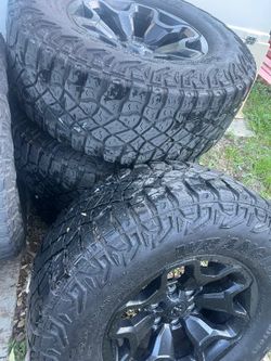 Ram TRX RHO black wheels and tires 18"