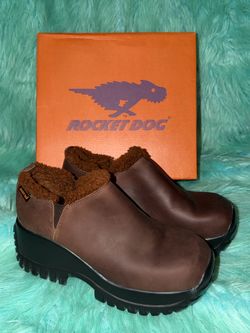 NIB Rocket Dog Brown Leather, Faux-Fur Lined Platform Clogs Women’s 10.