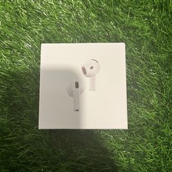AirPods 4 anc w noise cancellation