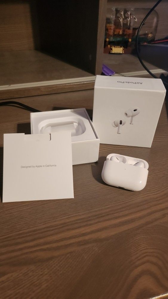 Airpods Gen 2 Pro (Never used)