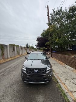 2016 Ford Explorer