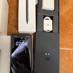 Honor Magic V5 Global Unlocked 16+512gb Like New With Box 