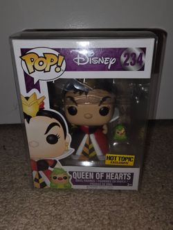Funko Pop Queen of Hearts #234 Alice in Wonderland Disney Hot Topic Exclusive NIB w Case
