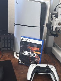 PS5 Slim Disc Edition + BO6 + White Controller - Like New