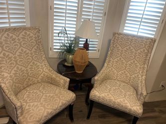 Accent Chairs