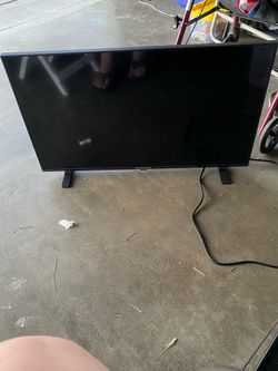 32 inch Lg tv for sale