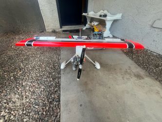 The Ultra Stick 10cc is designed to be "Almost Ready-to-Fly" (ARF) and can be powered by gas, glow