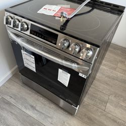 Electric  Stove And Microwave Top